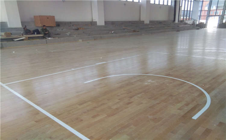 硬木企口運動木地板廠家批發