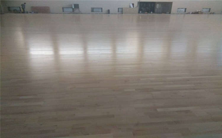 體育木地板安裝物料準備些什么？