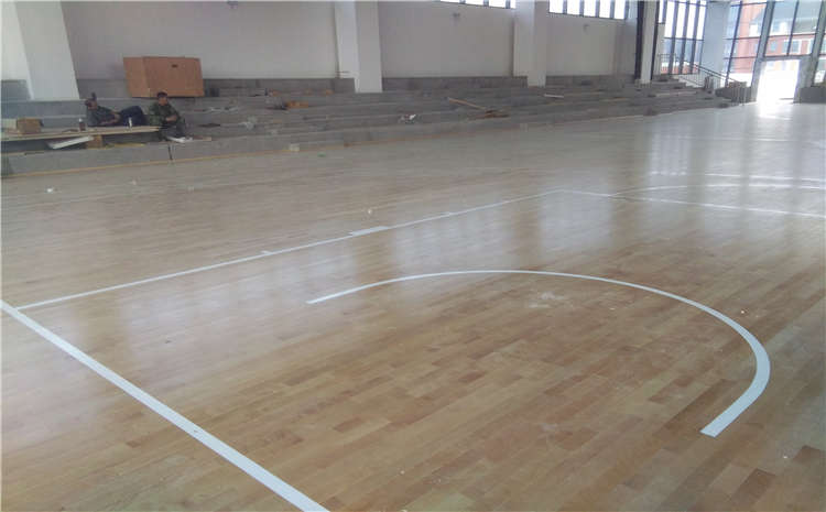 五角楓體育木地板施工技術方案