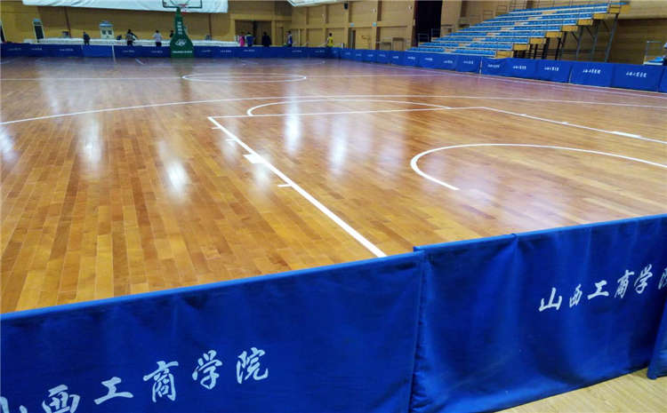 內(nèi)蒙古柞木實木運動地板工廠