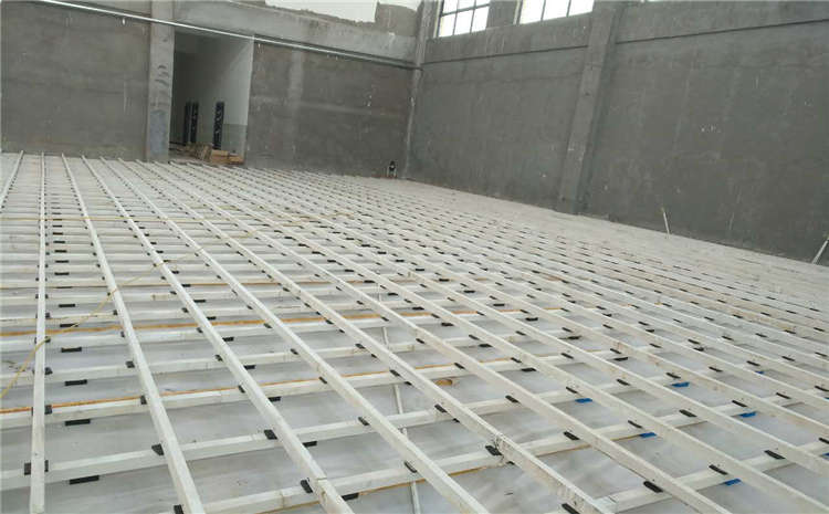 柞木籃球場實木地板施工技術方案