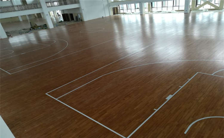 拼接板籃球場實木地板安裝工藝
