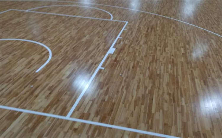 柞木羽毛球館木地板市場價格表