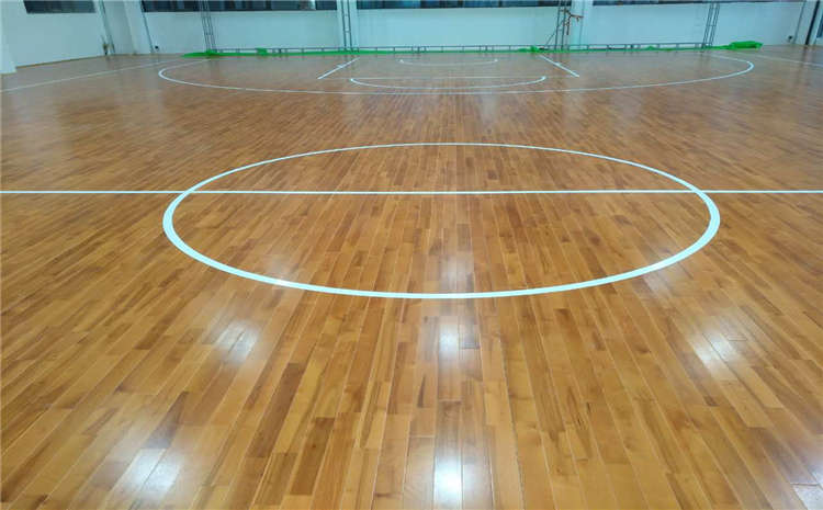 楓樺木排球館木地板批發價格