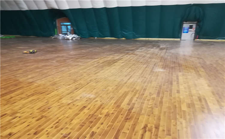 柞木舞蹈房木地板怎么維修？