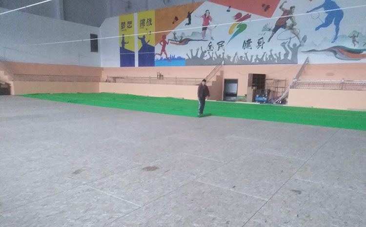 如何通過證書來辨別籃球館運動木地板質量的好壞？