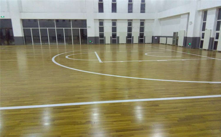 松木體育木地板多少錢一平米