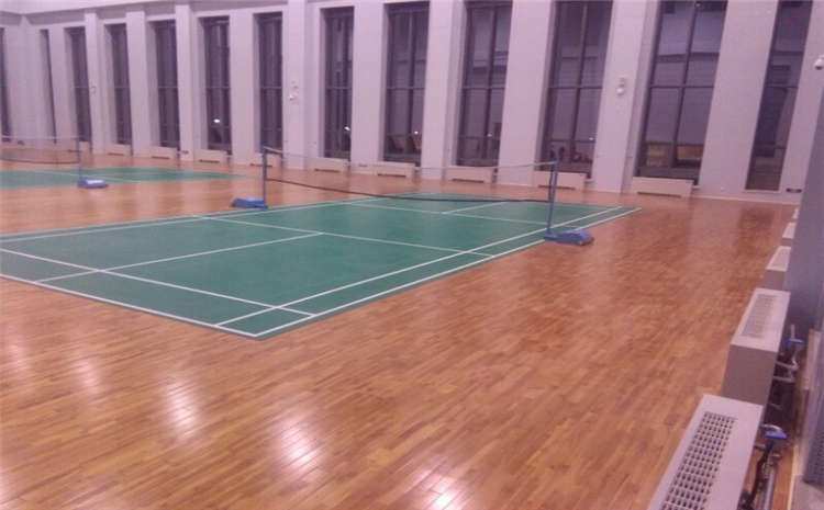 學校籃球場地木地板翻新施工