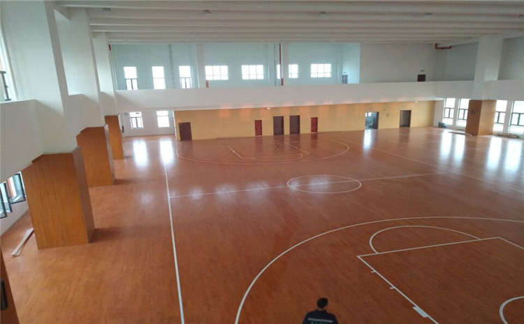 五角楓運動籃球地板廠家報價表