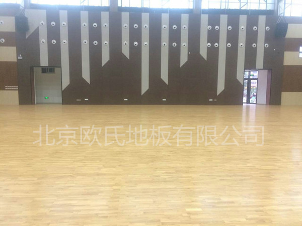 廈門翔安**實驗小學體育館柞木地板案例-3