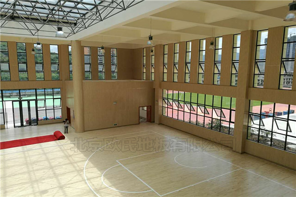 四川瀘州市敘永縣城西實驗學校運動木地板鋪設工程案例-4