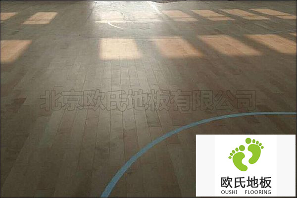 煙臺開發區第十小學運動木地板工程案例