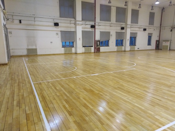 北京體育大學(優肯籃球)運動地板打磨翻新案例