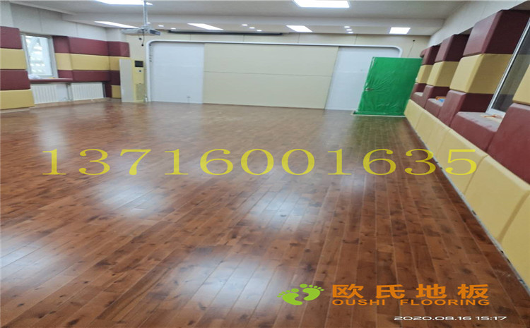 中國(guó)礦業(yè)大學(xué)附屬中學(xué)舞蹈室木地板案例